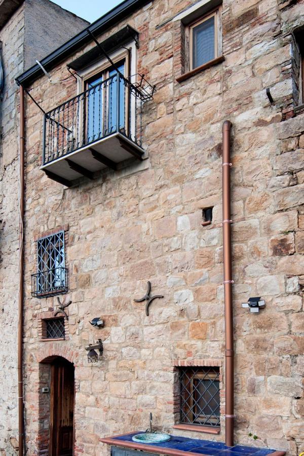 Mirose'S Holiday Home Castelbuono  Exterior foto
